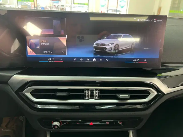 BMW 3 Series — Фото автомобиля 24