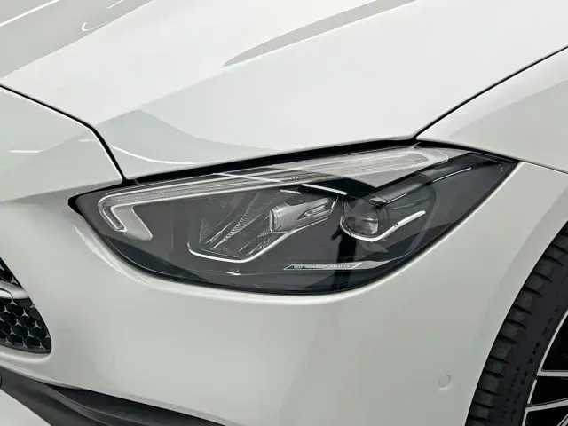 Mercedes-Benz C-Class — Фото автомобиля 9