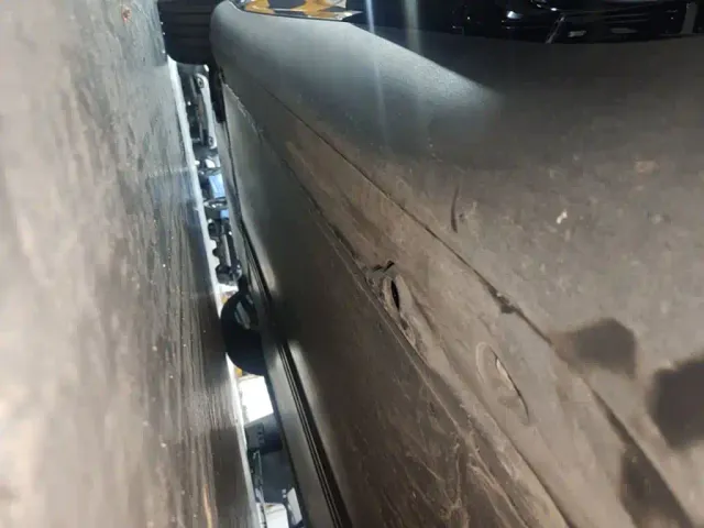 Tesla Model Y — Фото автомобиля 21