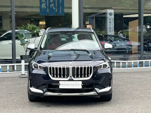 BMW X1 — Фото автомобиля 2