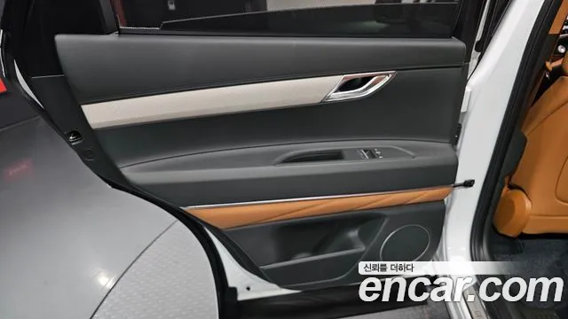Genesis GV80 2.5T Бензин AWD — Фото автомобиля 22