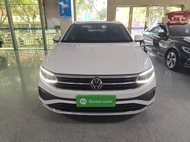 Volkswagen Bora — Фото автомобиля 2