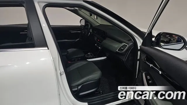 Kia Seltos Бензин 1.6 турбо 2WD — Фото автомобиля 9