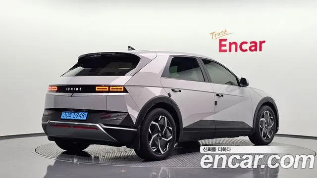 Hyundai Ioniq 5 — Фото автомобиля 2