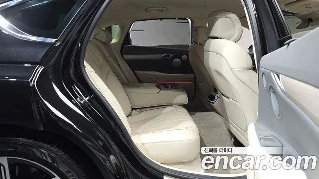 Genesis G80 Бензин 2.5 турбо AWD — Фото автомобиля 11