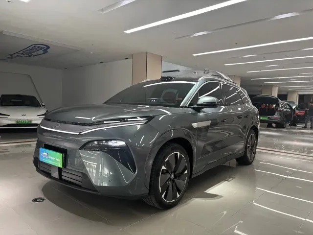 Фотография автомобиля — BYD Tang L