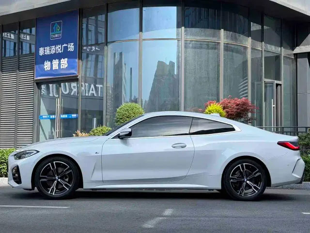 BMW 4 Series — Фото автомобиля 2