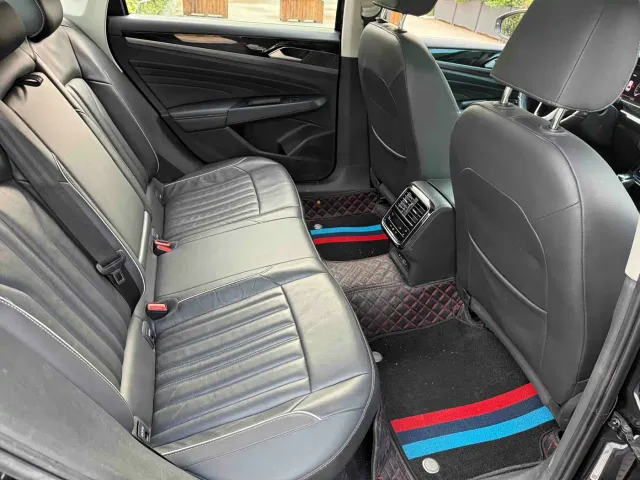 Volkswagen Passat — Фото автомобиля 8
