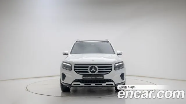 Mercedes-Benz GLB-Class — Фото автомобиля 3