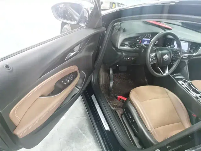 Buick Regal — Фото автомобиля 15