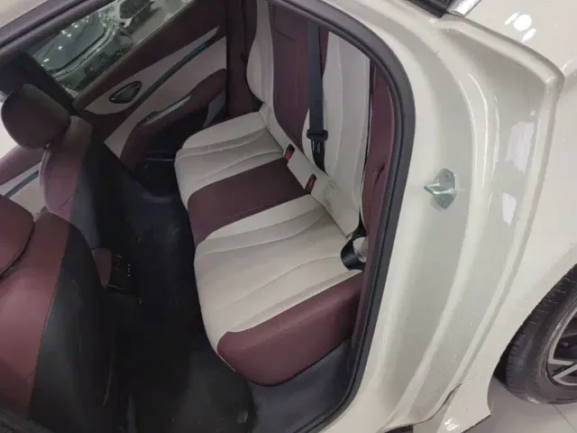 BYD Seal 07 DM-i — Фото автомобиля 16