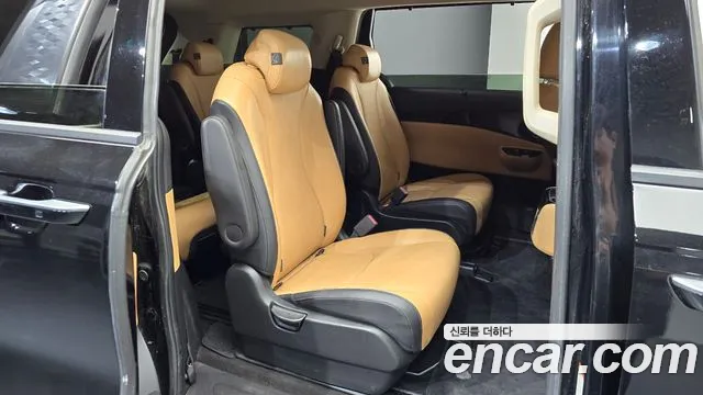 Kia Canival Carnival 4 поколение Дизель 9 мест Noblesse — Фото автомобиля 9