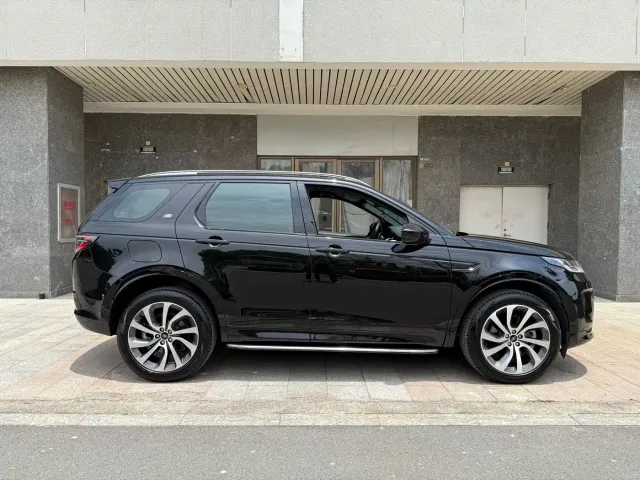 Land Rover Discovery Sport — Фото автомобиля 5