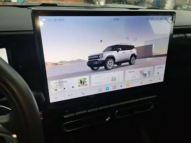 Jetour T1 — Фото автомобиля 12