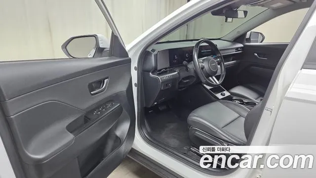 Hyundai Kona Kona (SX2) Бензин 1.6 турбо 2WD — Фото автомобиля 10