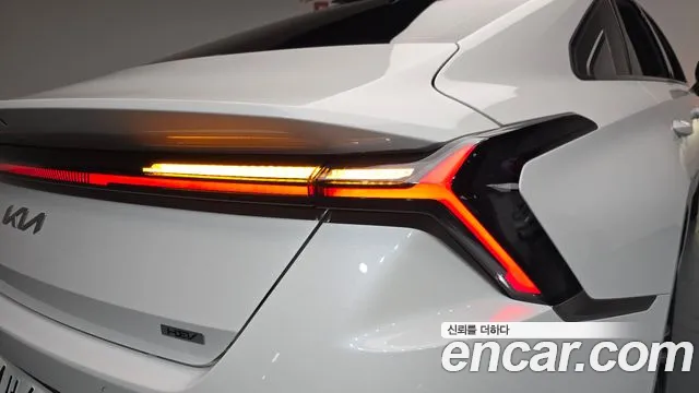 Kia K8 Signature — Фото автомобиля 21