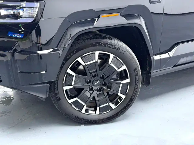 BYD FangChengBao Leopard 8 — Фото автомобиля 2