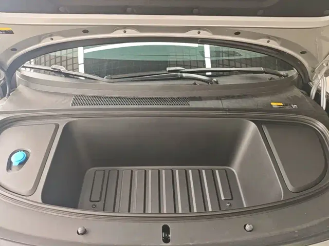 Li Auto i6 — Фото автомобиля 19