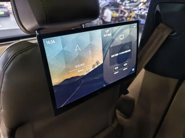 Land Rover Range Rover — Фото автомобиля 14
