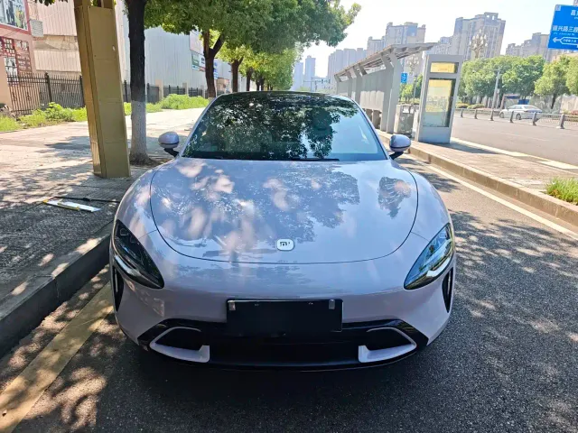 Xiaomi SU7 — Фото автомобиля 2