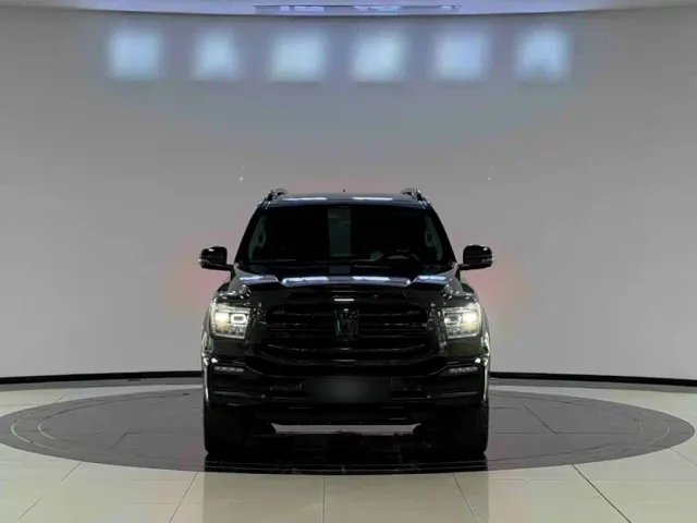 Tank Tank 500 2023 3.0T Sport Edition (5-seater) — Фото автомобиля 2