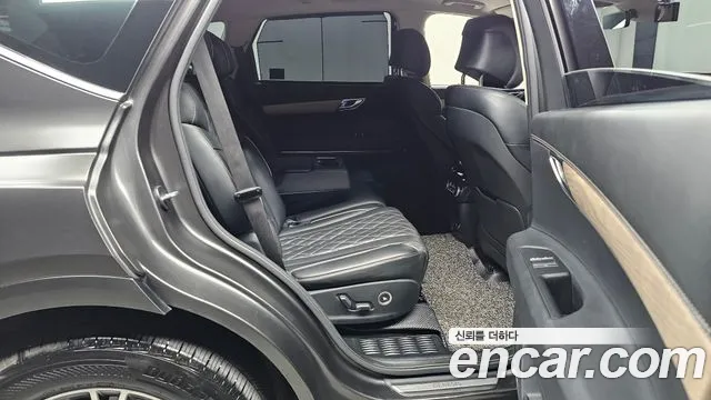 Genesis GV80 — Фото автомобиля 18
