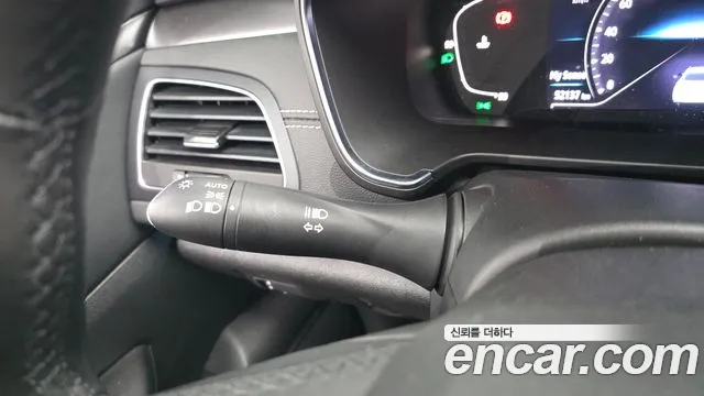 Renault-KoreaSamsung SM6 Новый SM6 1.3 TCe Feel — Фото автомобиля 16