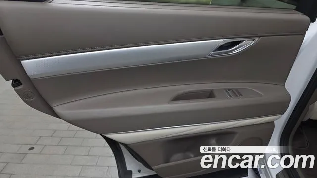 Genesis GV80 — Фото автомобиля 14