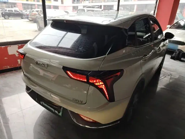 Nezha Auto Nezha V 2022 Trend 400 Lite — Фото автомобиля 6