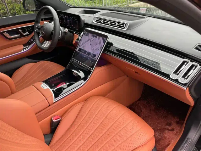 Mercedes-Benz S-Class — Фото автомобиля 21