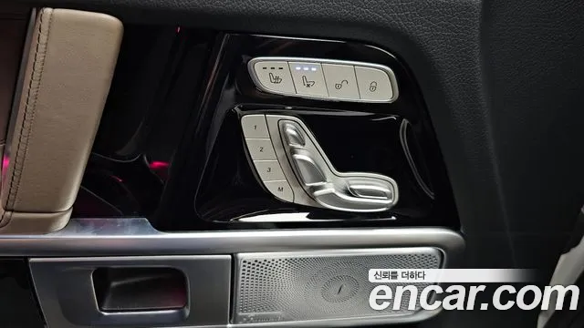 Mercedes-Benz G-Class — Фото автомобиля 12