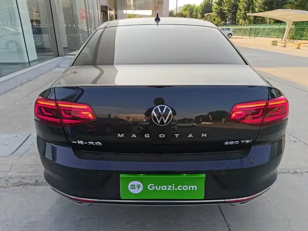 Volkswagen Magotan 2020 280TSI DSG Comfort — Фото автомобиля 3