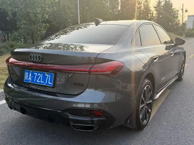 Audi A5L — Фото автомобиля 12
