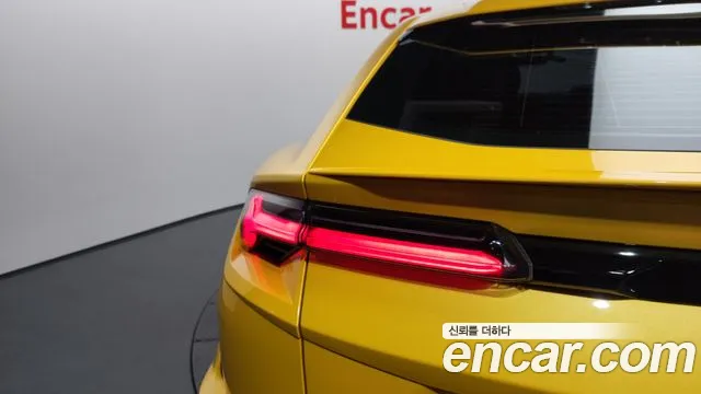 Lamborghini Urus — Фото автомобиля 19