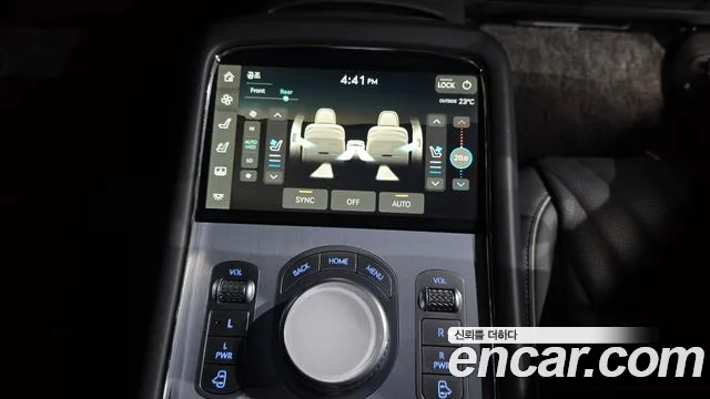 Genesis G90 Бензин 3.5 турбо AWD — Фото автомобиля 30