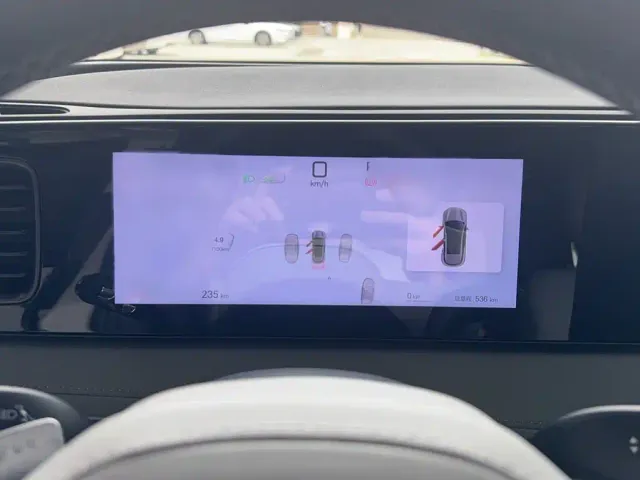 BYD Sealion 06 New Energy 2025 DM-i 170 Pilot Pro Edition — Фото автомобиля 3