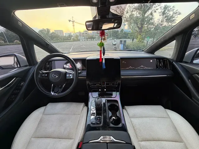 GAC Trumpchi M8 — Фото автомобиля 14