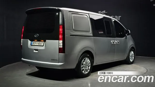 Hyundai Staria Staria Карго 5 мест — Фото автомобиля 2