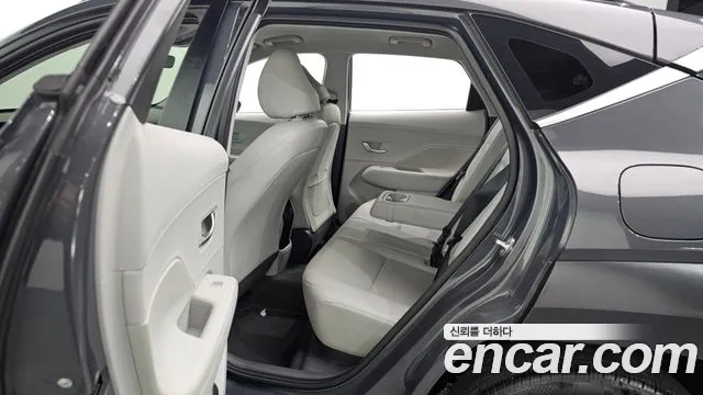 Hyundai Kona Kona (SX2) Бензин 1.6 Turbo 4WD — Фото автомобиля 16