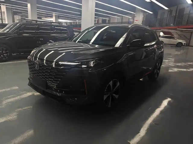 Фотография автомобиля — Changan CS55 Plus