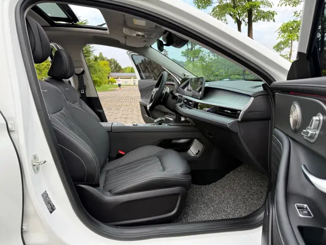 Chery Arrizo 8 — Фото автомобиля 13