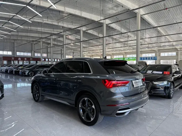 Audi Q3 — Фото автомобиля 7