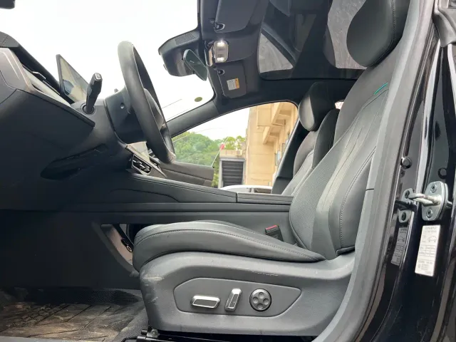 Dongfeng eπ 007 — Фото автомобиля 4
