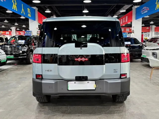 BYD FangChengBao Titanium 7 — Фото автомобиля 7