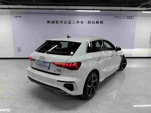 Audi A3 — Фото автомобиля 4