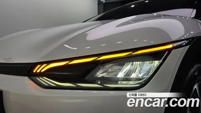 Kia EV6 — Фото автомобиля 20