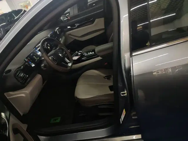 BYD Qin PLUS — Фото автомобиля 14