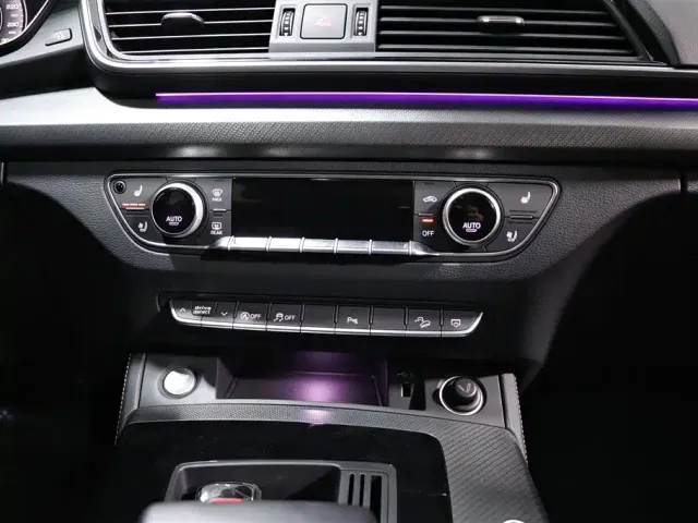 Audi Q5L — Фото автомобиля 11
