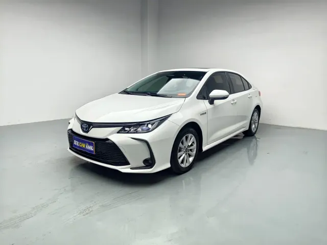 Фотография автомобиля — Toyota Corolla