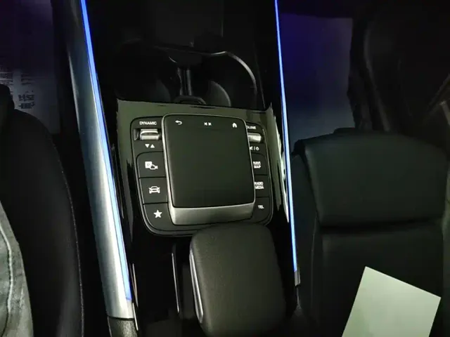 Mercedes-Benz GLA-Class — Фото автомобиля 18